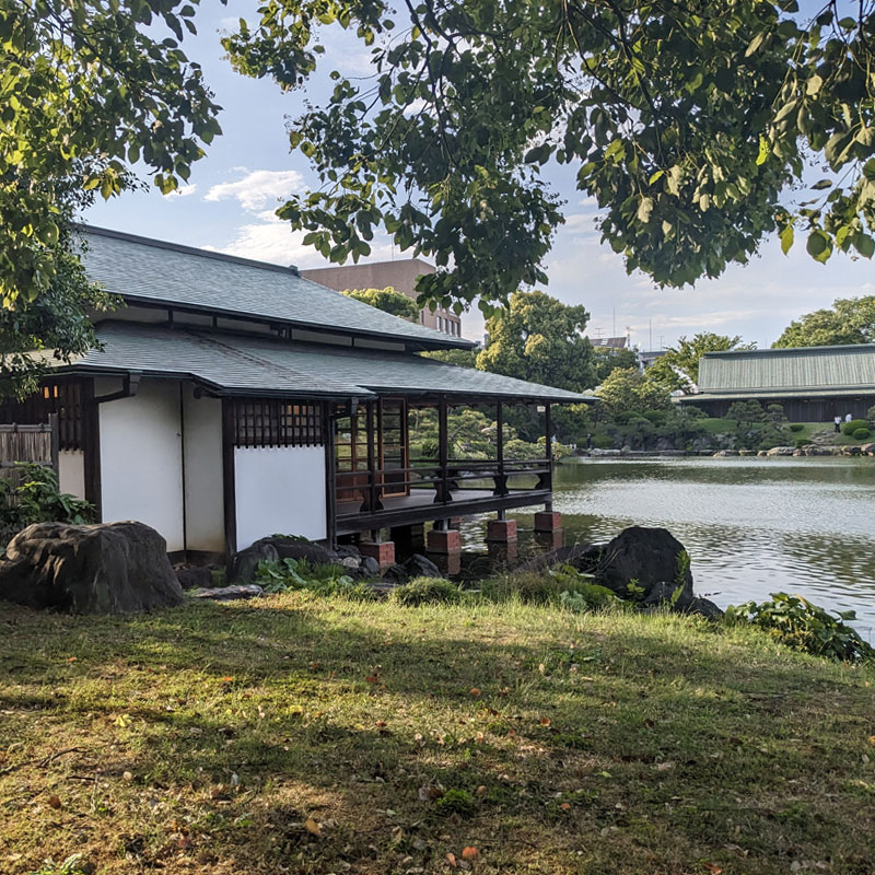 清澄庭園の涼亭