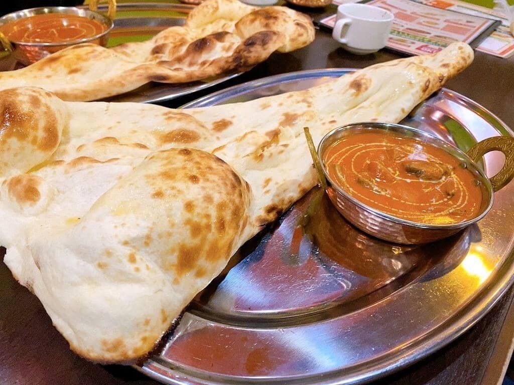 🔥 ASIAN DISH インドカレー DIYALO(ディヤロ) 名古屋市中区、鶴舞駅近くの絶品ナンカレーセット。 📚株太朗投資・グルメ・生活ブログ