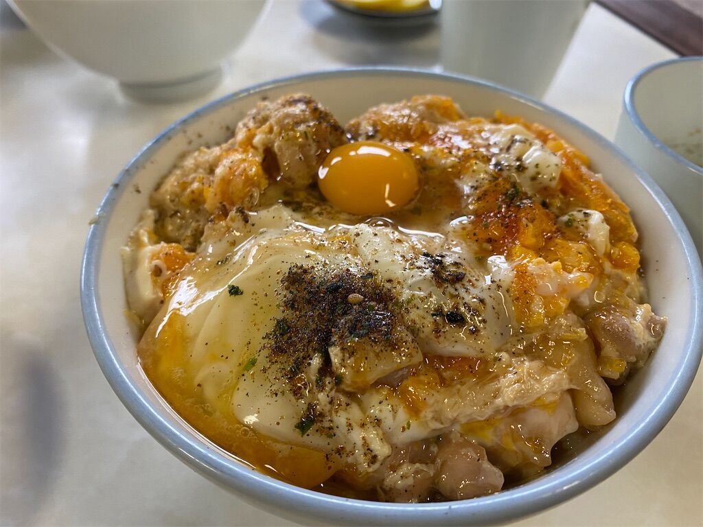 鳥 岩 楼