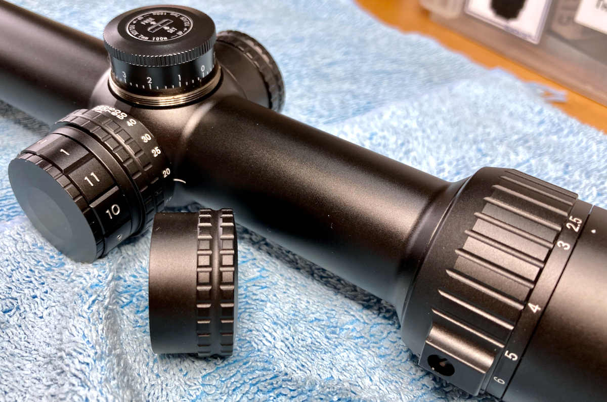 ライト光機製作所「LIGHT Optical Works,Ltd.」オリジナルライフルスコープ tascoTitanのブログ