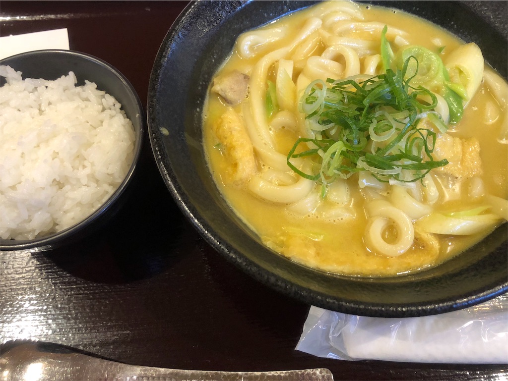 月末で閉店するカレーうどん千吉で 涙のカレーうどん タソタソメソのサンリオ旅