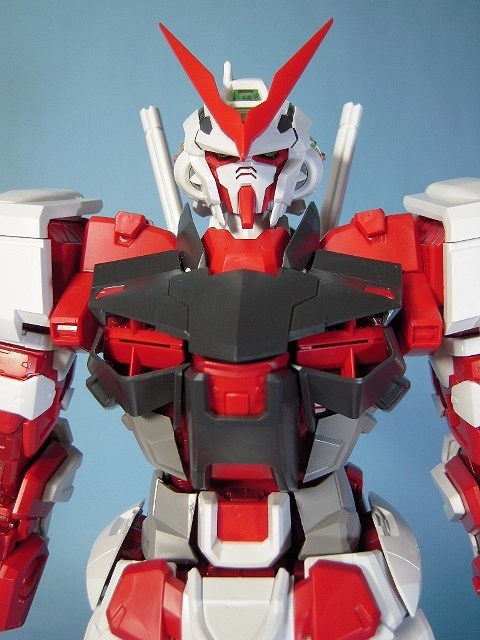 PGガンダムアストレイ レッドフレーム レビューその1 - なんか