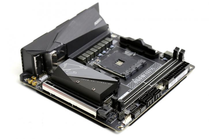 GIGABYTE B550I AORUS PRO AX