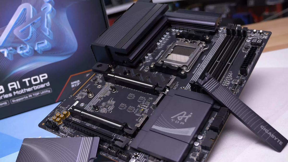 GIGABYTE B850 AI Top