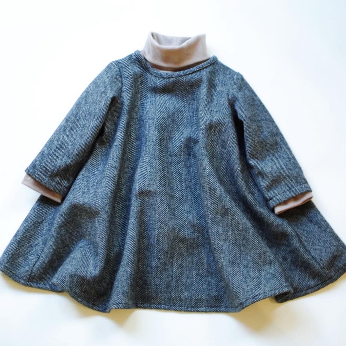 こども服 フレアワンピースを作ってみた 工程を省いたら あっという間に出来上がり たてちゃんの縫い物体験日記