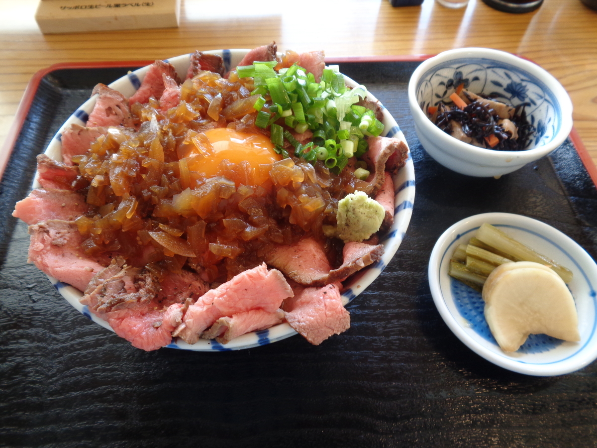 関英ドライブイン ローストビーフ丼 Spring Dream