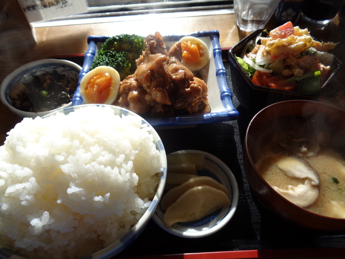 関英ドライブイン 鶏さっぱり煮定食 Spring Dream