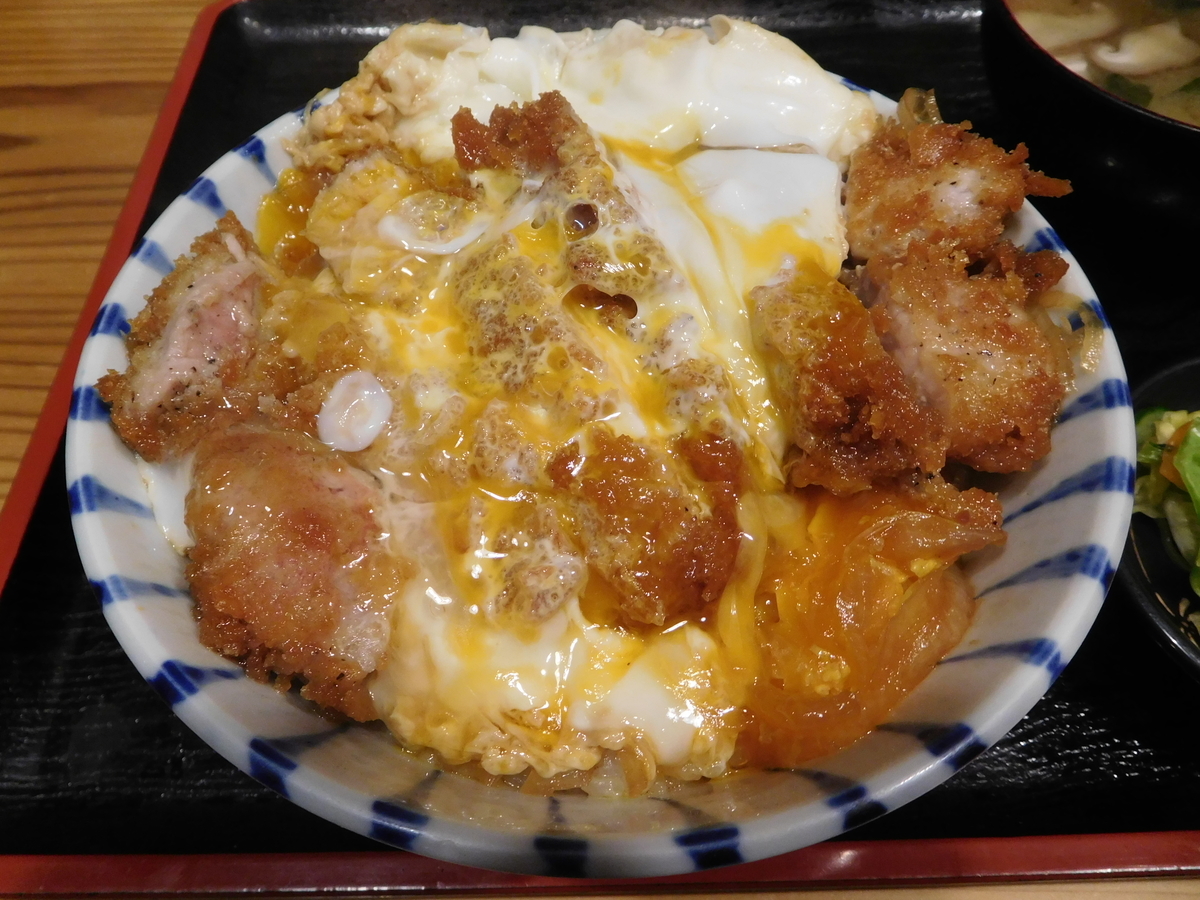 関英ドライブイン カツ丼 Spring Dream