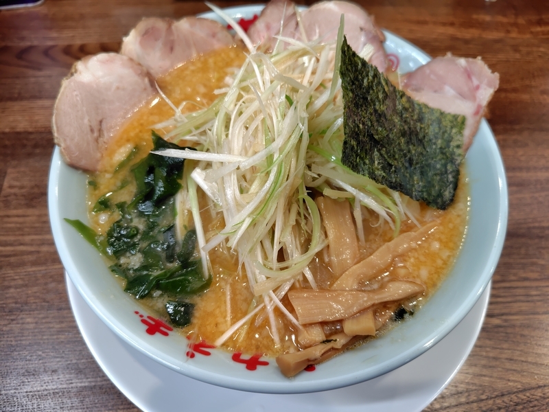 世界はそれを葱と呼ぶんだぜ！！ ネギ味噌チャーシューメン - SPRING DREAM