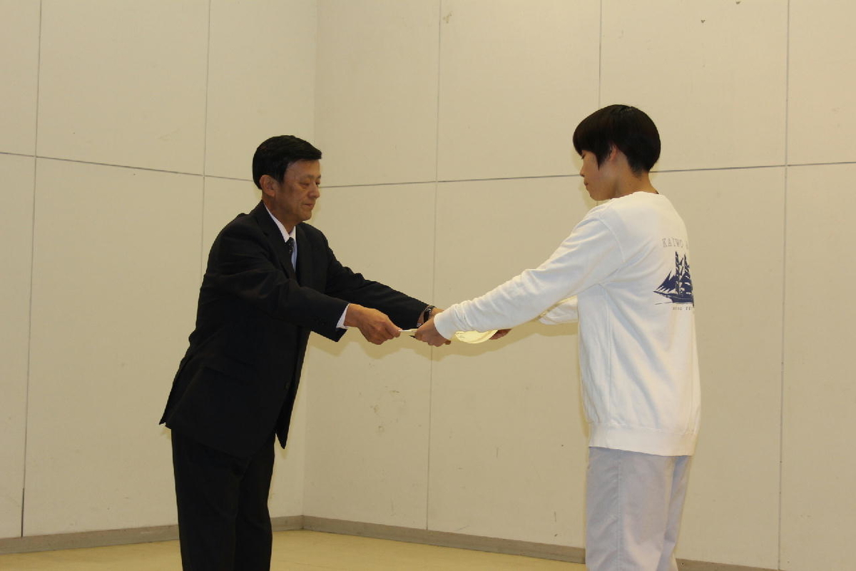 f:id:tatekai:20191203145209j:plain