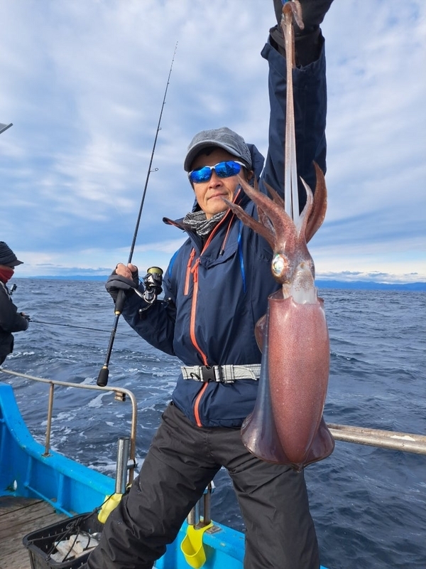 20231201のティップランの釣果_アオリイカ_キロアップなるか