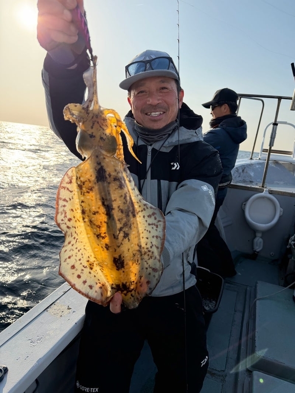03/22（日）南伊勢の五ケ所湾のティップランの釣果情報_エギング_アオリイカ