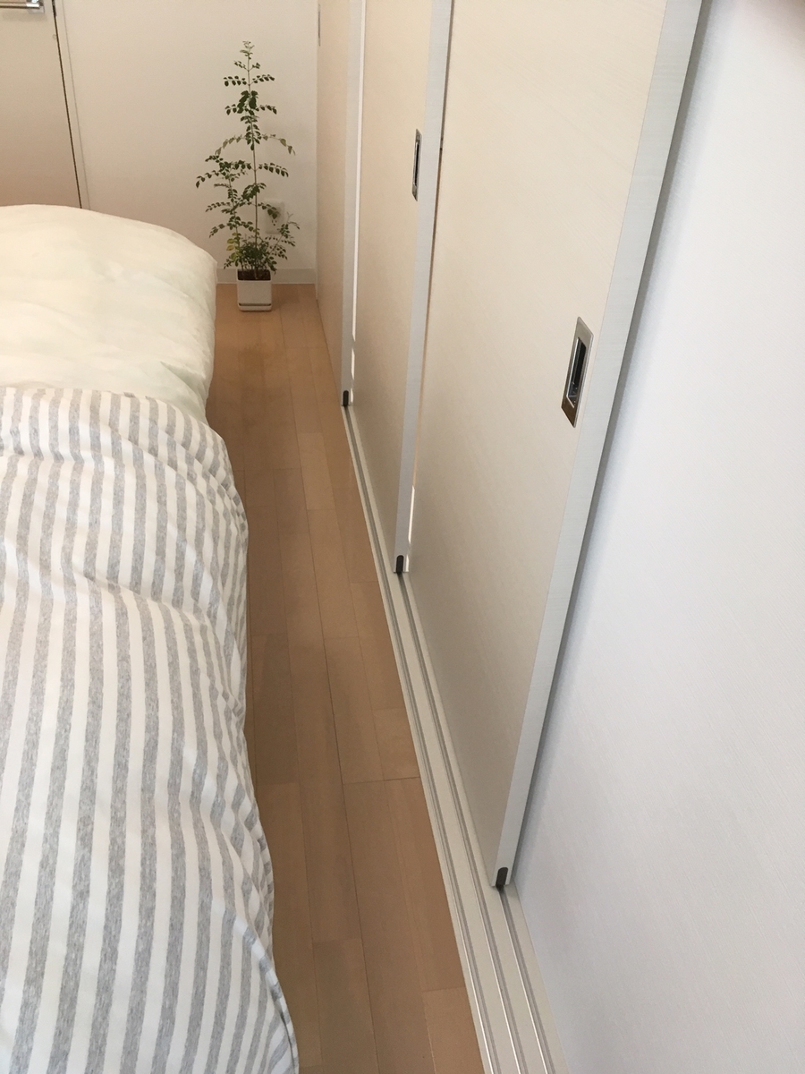 ６畳部屋にシングルベッドとセミダブルベッドを置くとこうなります Comfortable Life