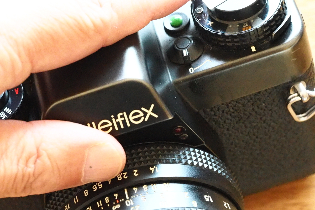 Rolleiflex SL35 E ・使い方のポイント - 〜 タバスコとシナモン 〜 Rolleiflex SL35 E ・使い方のポイント - 〜 タバスコとシナモン 〜