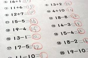 社会人になっても勉強が続くとは‥トホホ