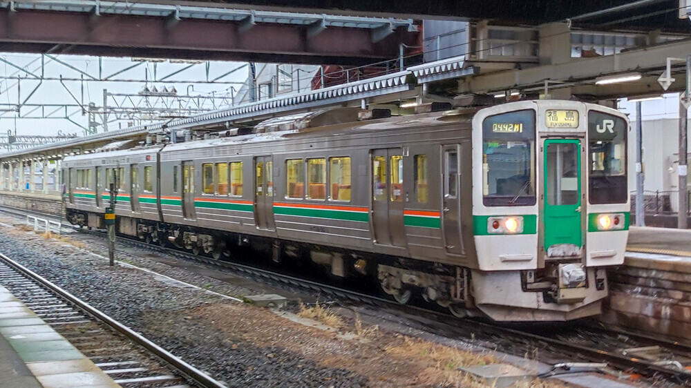 鉄道サボ 行先板】（表）新 庄↔米 沢（裏）米 沢↔新 庄 - メルカリ