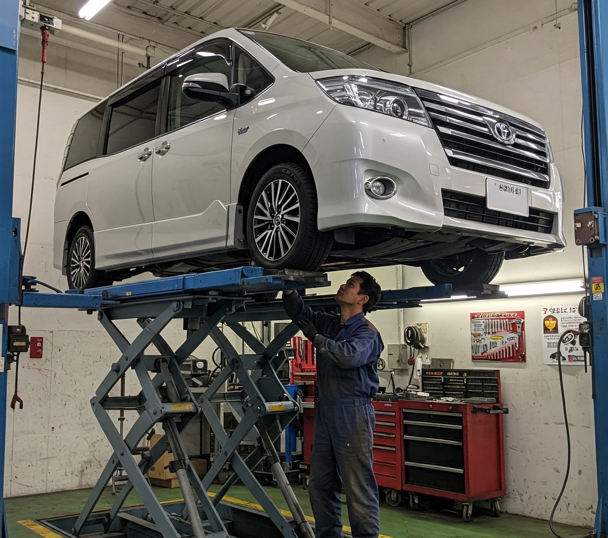 ノア10万キロ】車検費用はどのくらいかかる？ - 【フィット10万キロ