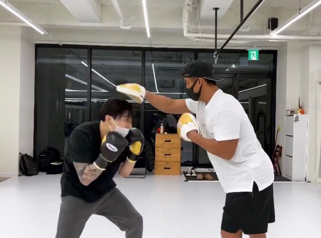 Btsジョングク 圧巻スパーリング披露 動画公開に すごすぎる かっこいい の声 韓information