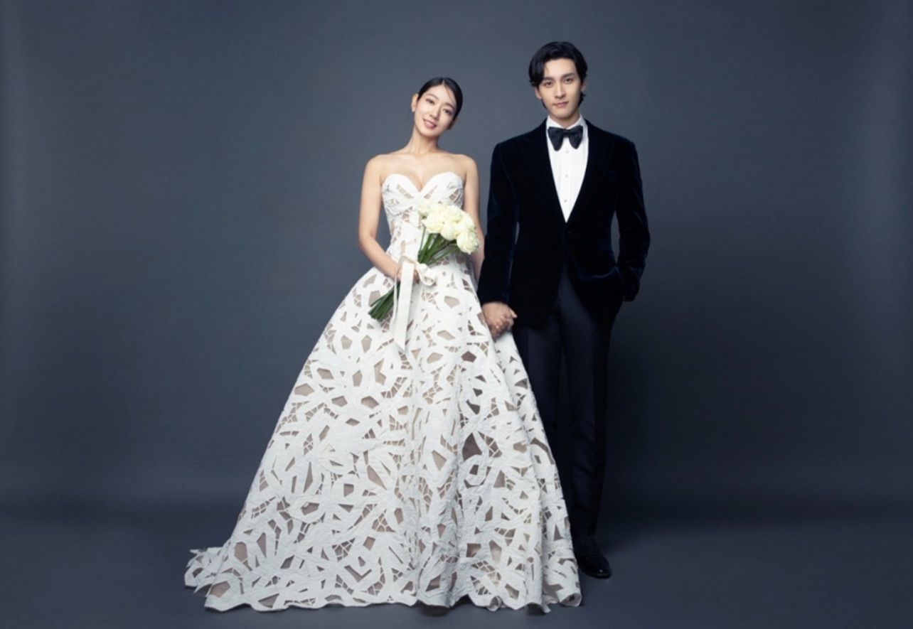 パクシネ チェテジュン 本日ソウル市内で結婚式 Exoディオ Crush イホンギなどの著名人参加 韓information