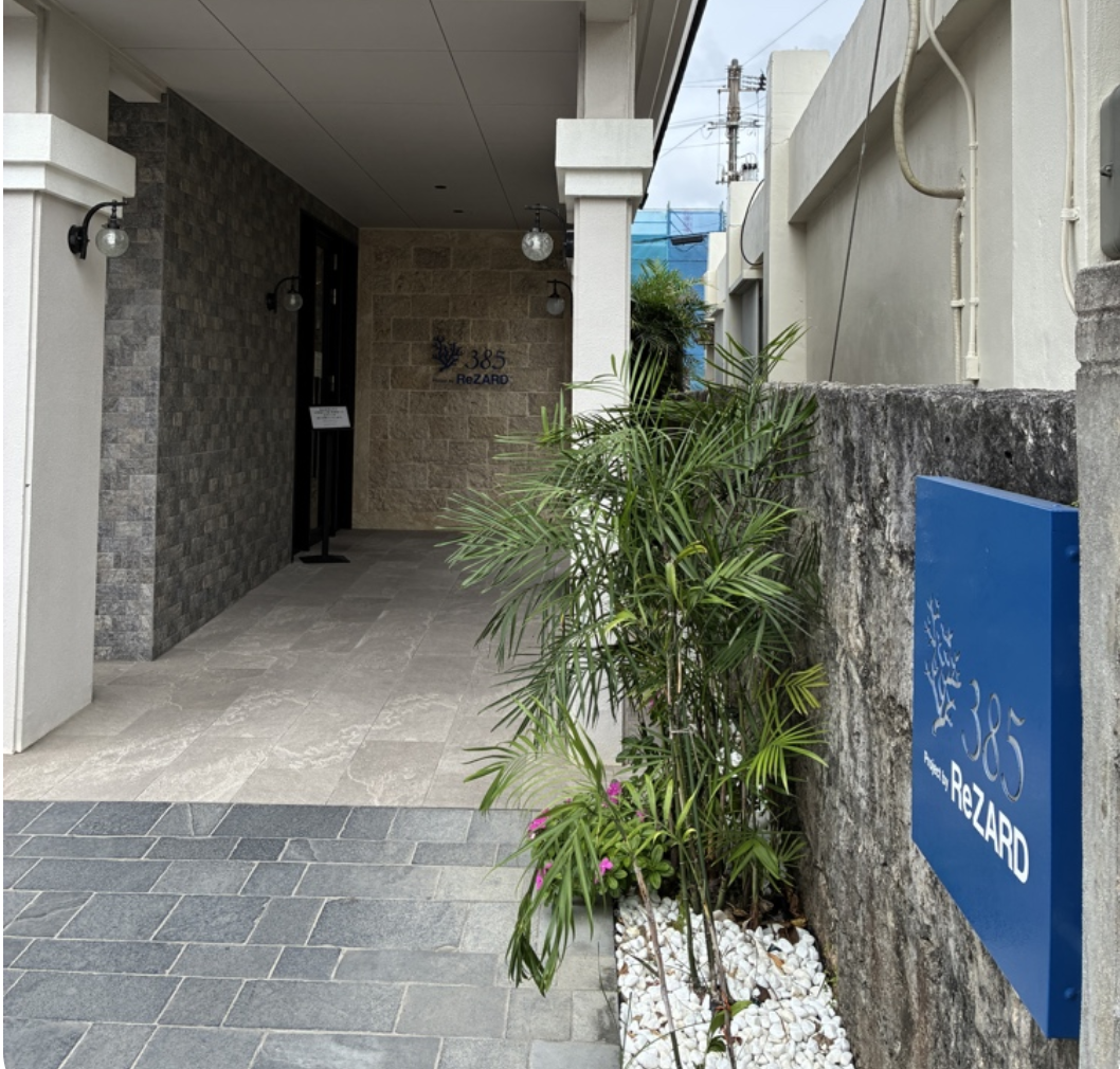 hotel385玄関