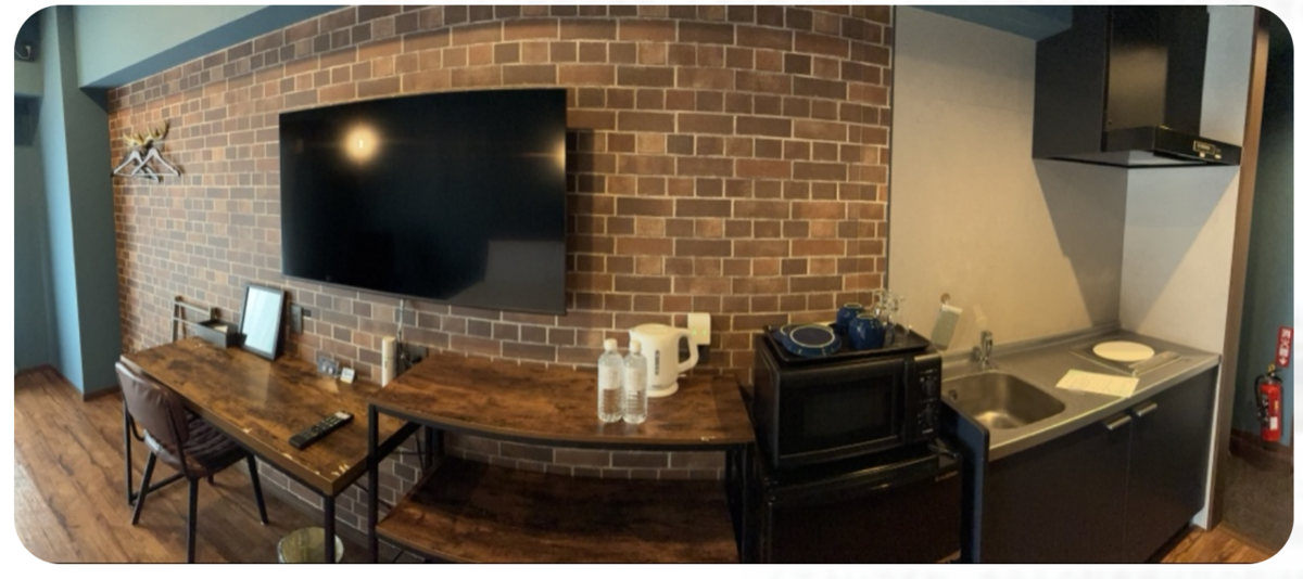 hotel385room2