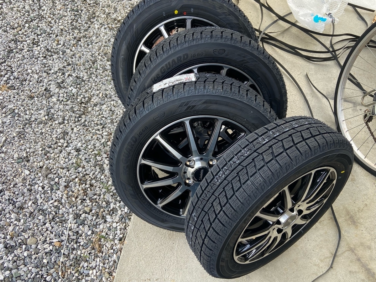 アトレーワゴン スタッドレスタイヤ ホイール4本セット 165/65R13