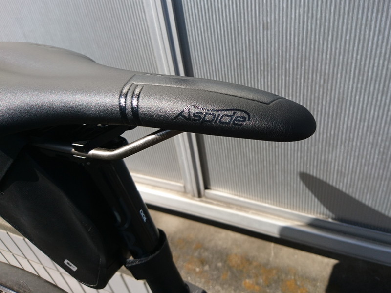 ボッテキア・オッタビオ号のサドル、Selle san marco 「Aspide RACING ...
