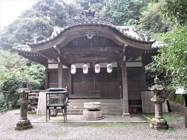 石鎚山と共に64番札所の「前神寺」（まえがみじ） - 定年後の