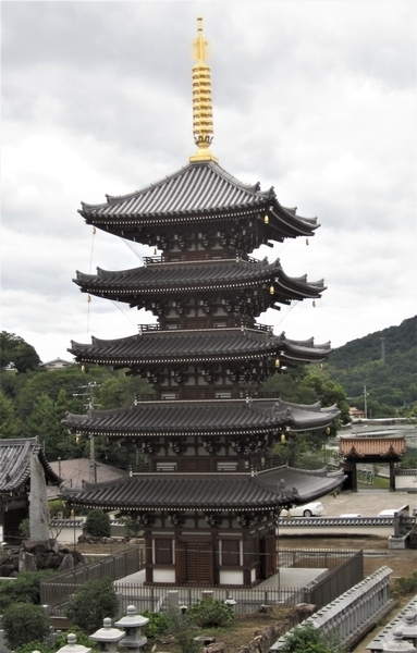 五重の塔 いにしえ 戦火を免れた古(いにしえ)の塔をめぐる - 京都の特等席