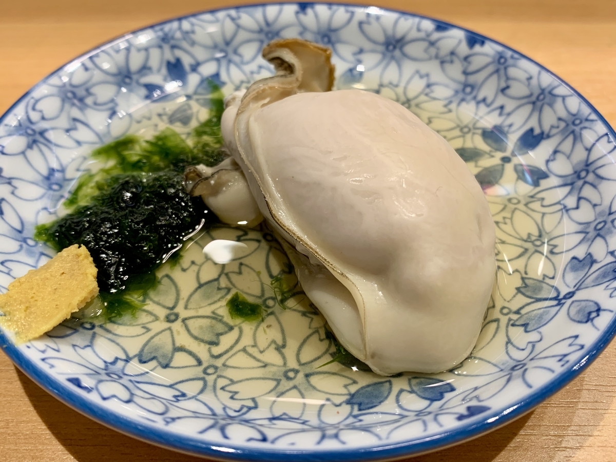 専門魚貝料理大辞典 専門魚貝料理大辞典 ✨人気の大貝入荷してます ✨／ 今が旬の