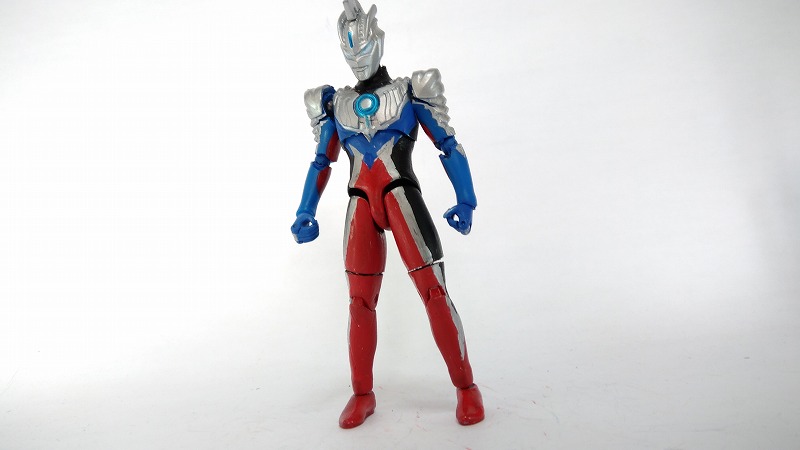 ウルトラアクションフィギュア改造 ウルトラマンオーブ エメリウム