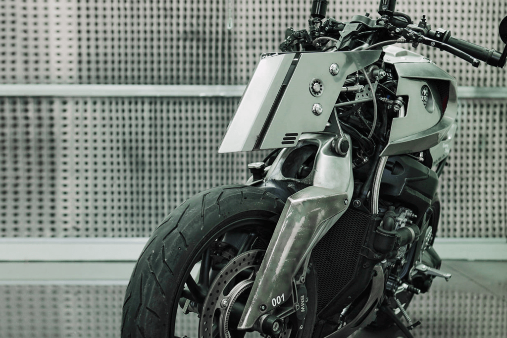 ☆Pan Speed Shop BMW K1200S Meka - 気になるバイクニュース。