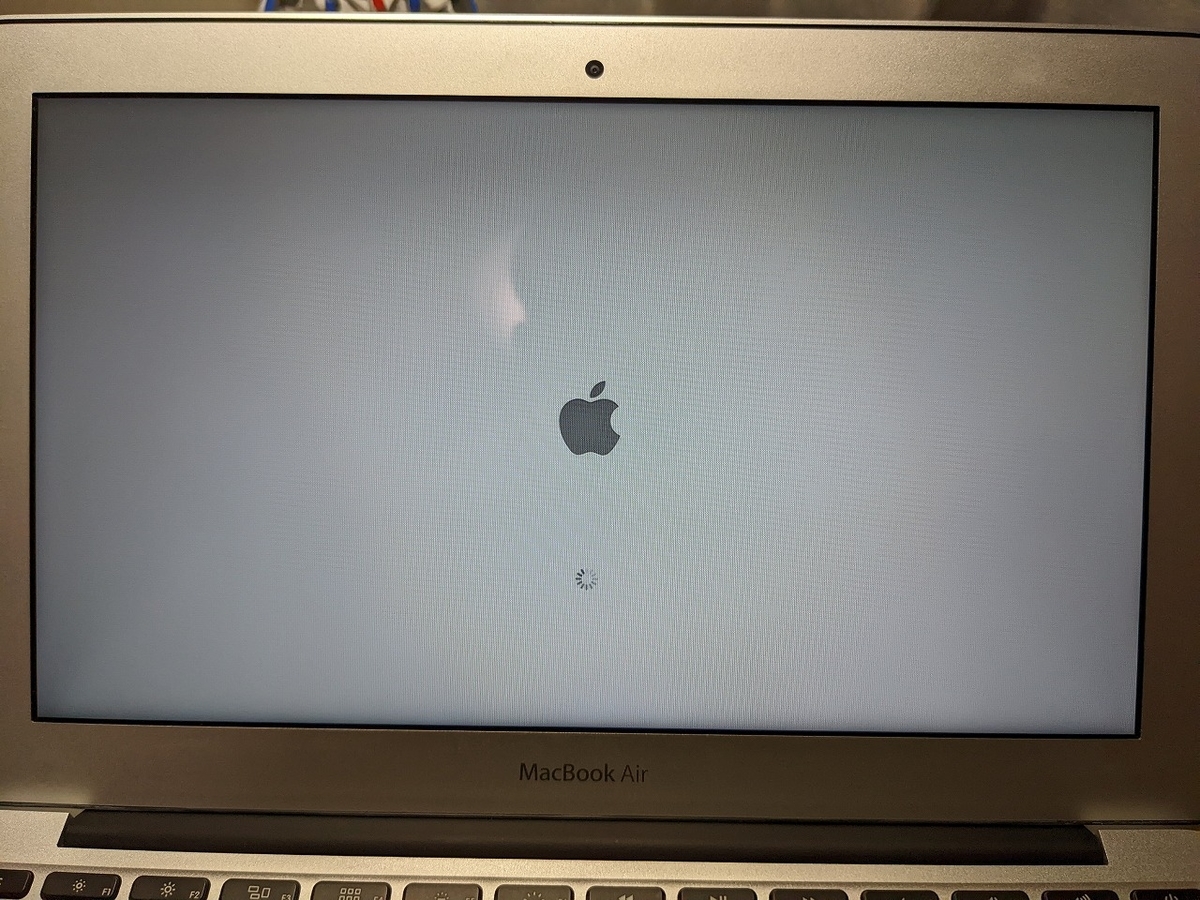 期待を持たせるけど何も起きない林檎マーク