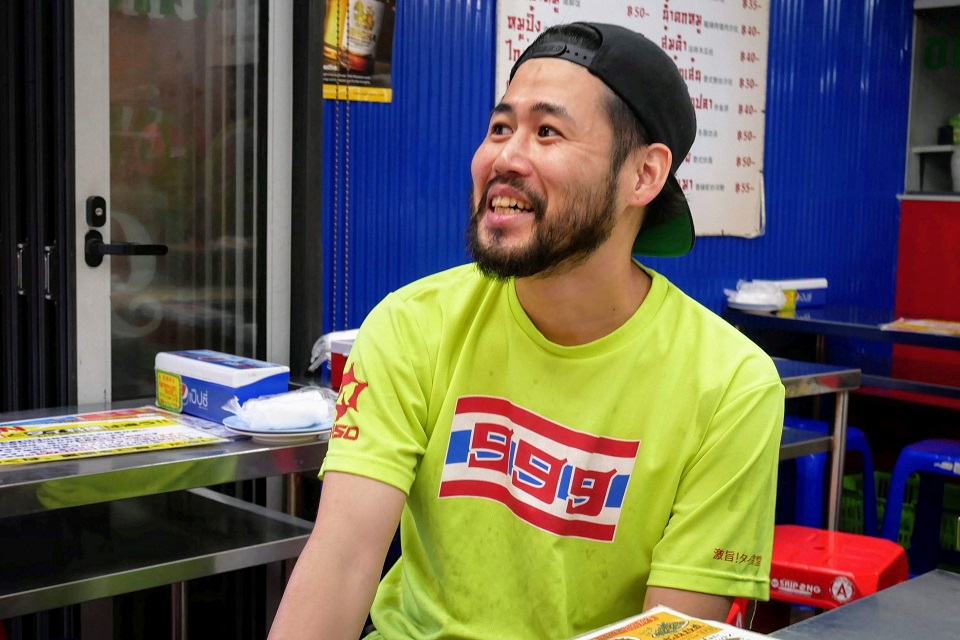 f:id:tentsu_media:20190627120835j:plain タイ屋台999 新宿店 店長