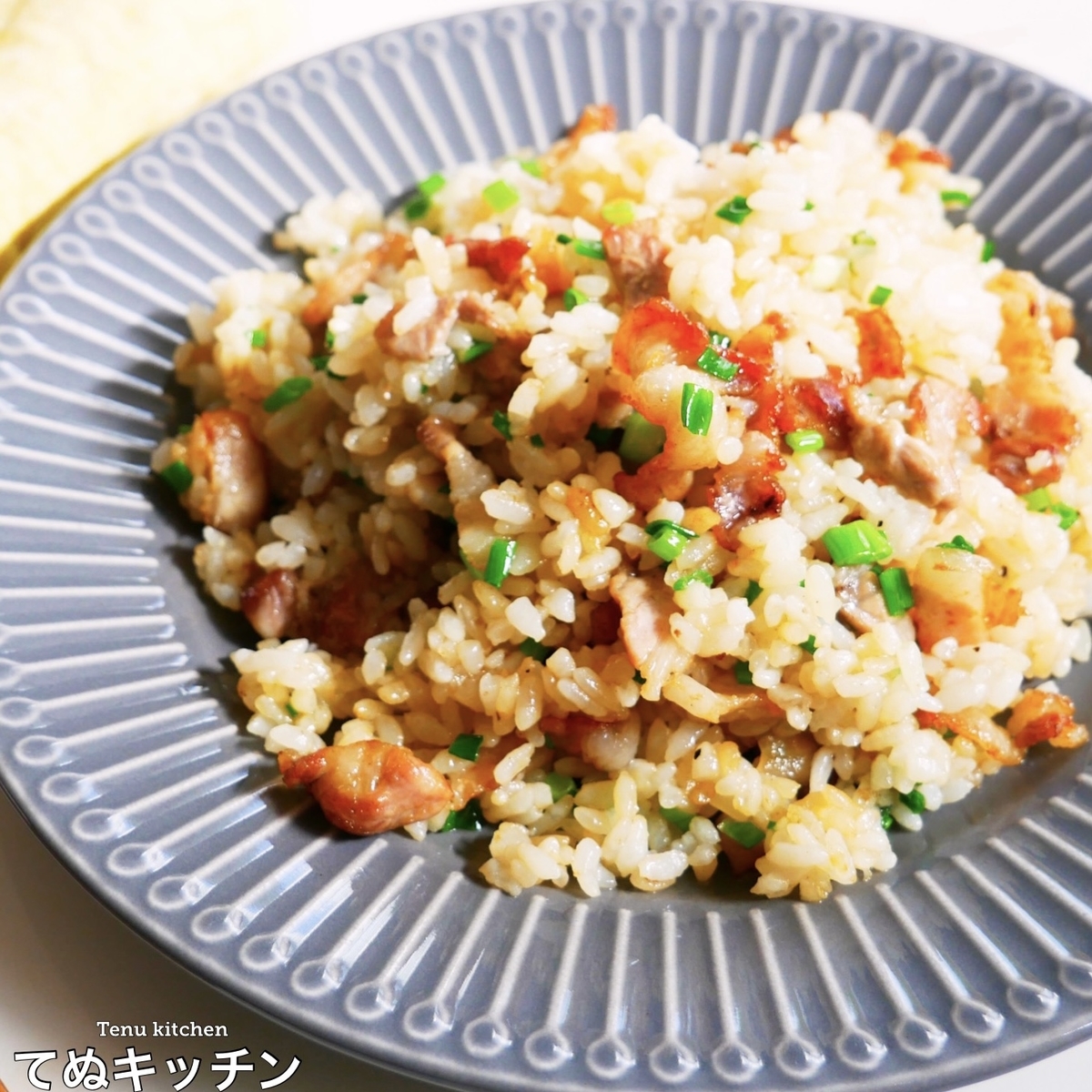 旨味大爆発 にんにくチューブで簡単なのにマジで超やみつきになります 豚バラガーリックライス の作り方 てぬキッチン