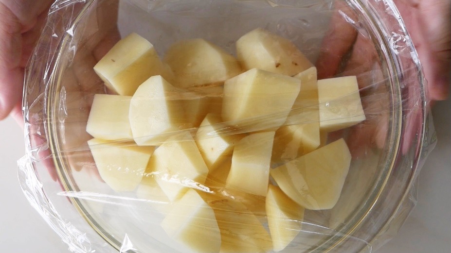 味見でほぼ無くなる 調味料２つだけでできる和風のポテトサラダがマジで美味しすぎる 和風ポテサラ の作り方 てぬキッチン