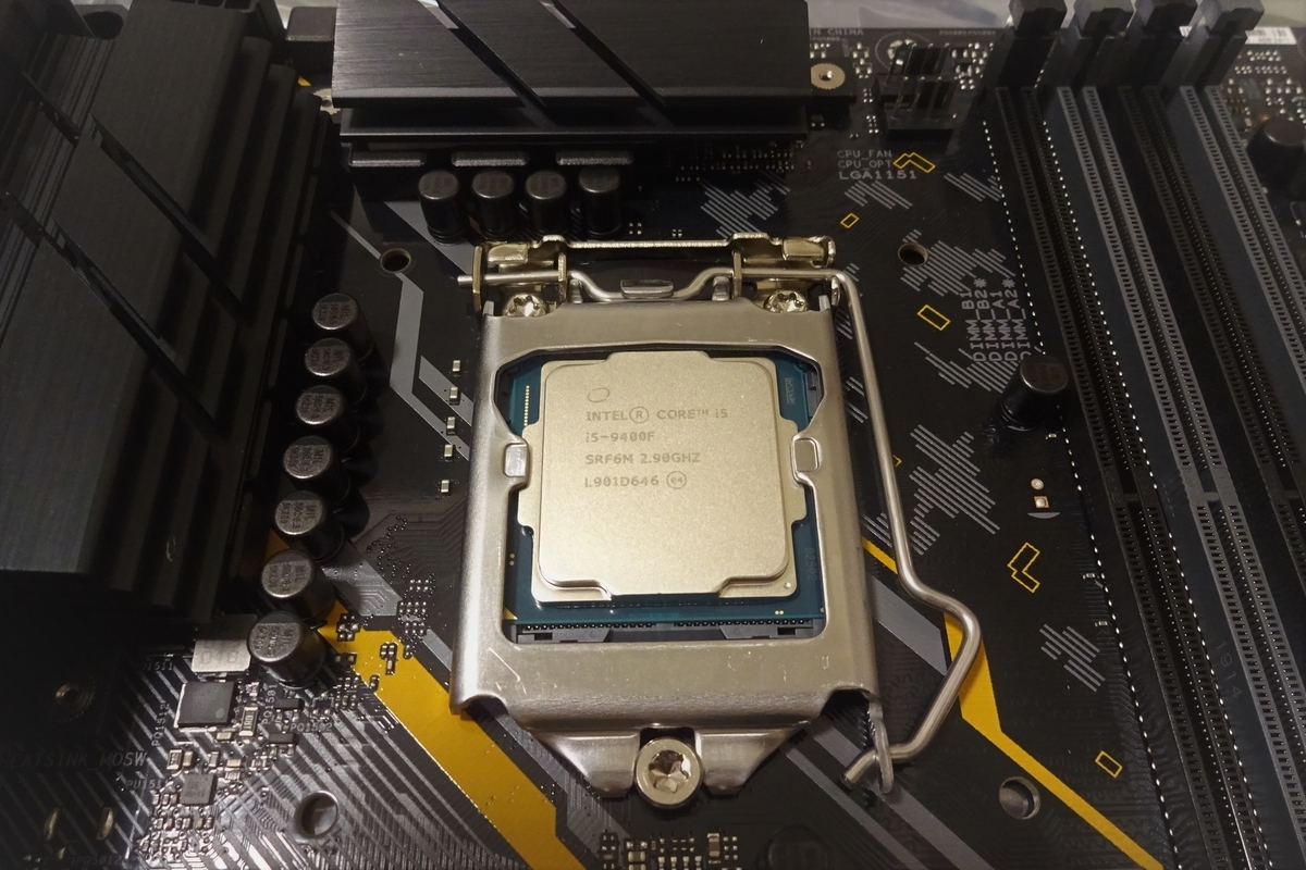 初体験】自作ゲーミングPCを組み立ててみた/Core i5-9400F・GTX 1650搭載 - 初体験】自作ゲーミングPCを組み立ててみた/Core i5-9400F・GTX 1650搭載 -