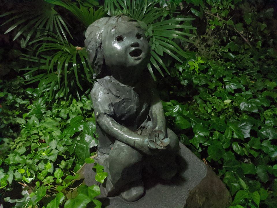 杉並・善福寺川にある銅像が人々の「よりどころ」になっていた - 足跡