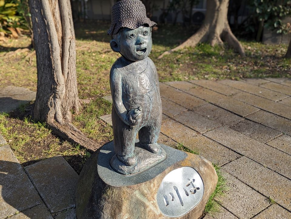杉並・善福寺川にある銅像が人々の「よりどころ」になっていた - 足跡