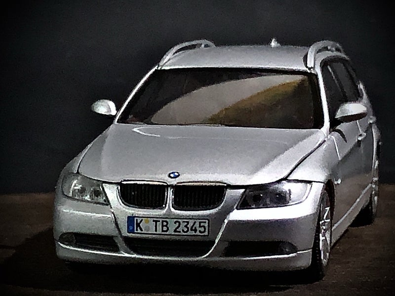 ミニチャンプス  E91 3シリーズツーリング シルバー 1/43 非売品 ミニチャンプス 1/43 BMW 3シリーズ ツーリング (E91) - てOの趣味ブログ