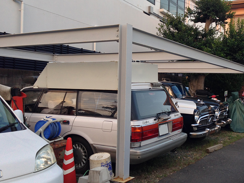 ダルマクラウンのパトカー
