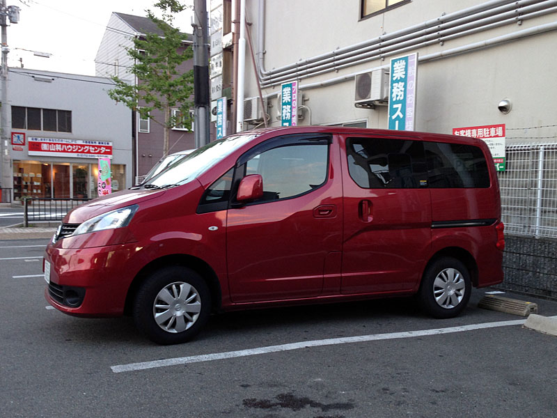 NV200