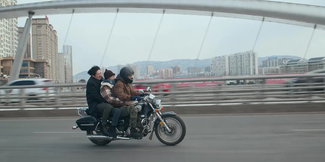 国境ナイトクルージング 燃冬