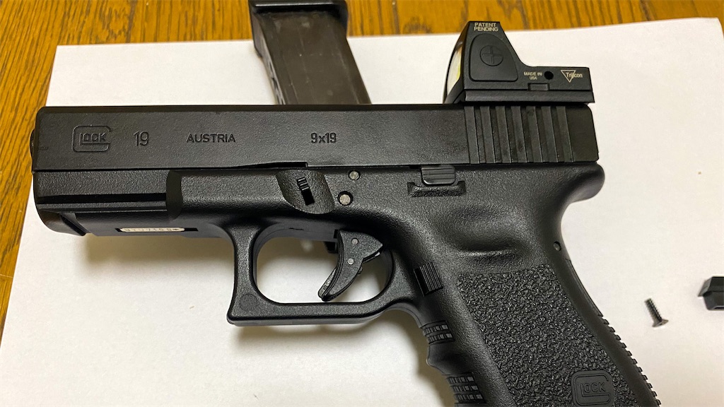 東京マルイ　グロック19　カスタム　ストライクフェイス、ドットサイト　等 5KU Glock19用 ストライク フェイス キット (東京マルイ/We-Tech