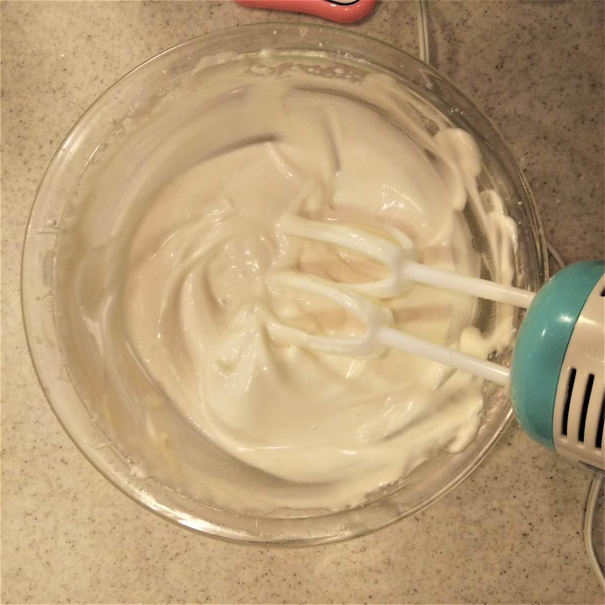 15分泡立てたところ