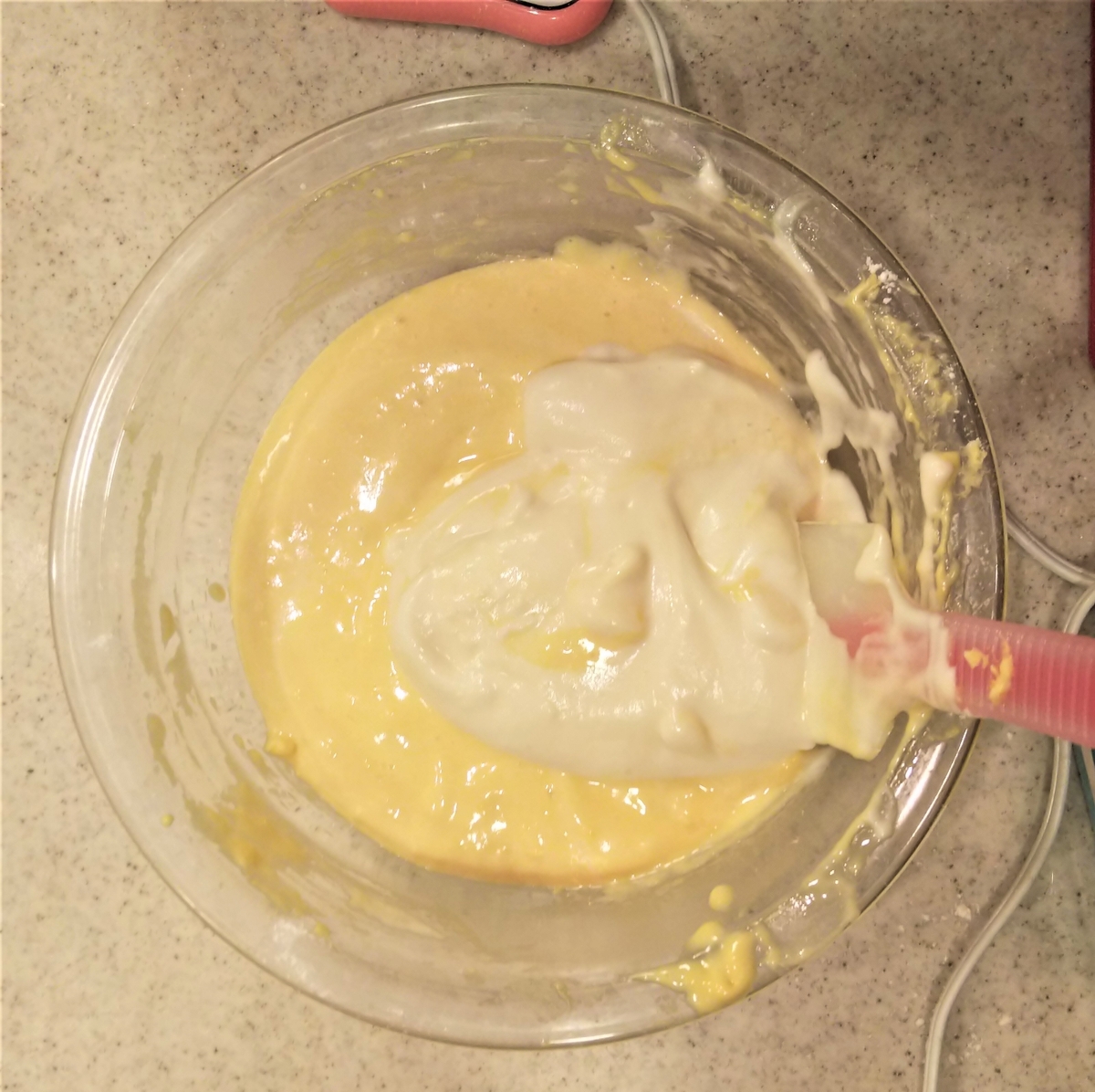 残りの豆乳メレンゲを加える