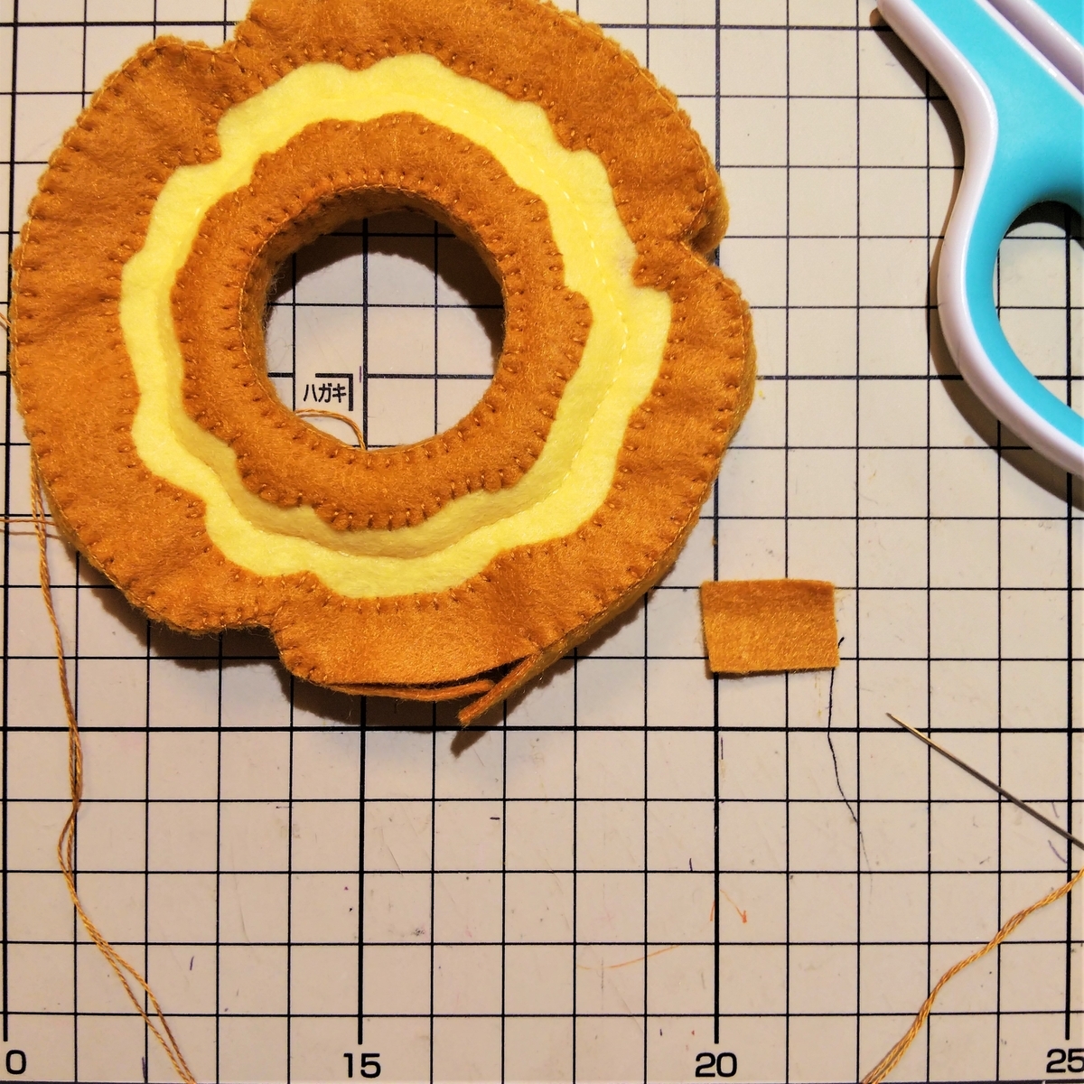 側面の縫い方③ 長さを切って調節する