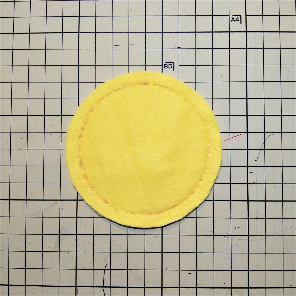エンゼルクリームの作り方② 2つ重ねてステッチする