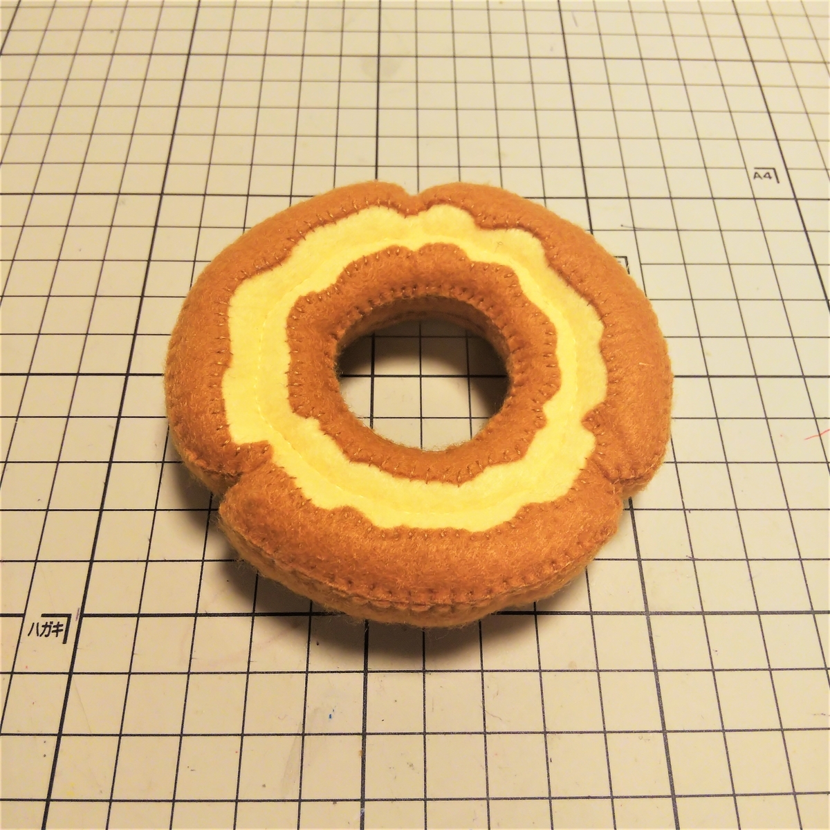 フェルトで作った『オールドファッション』