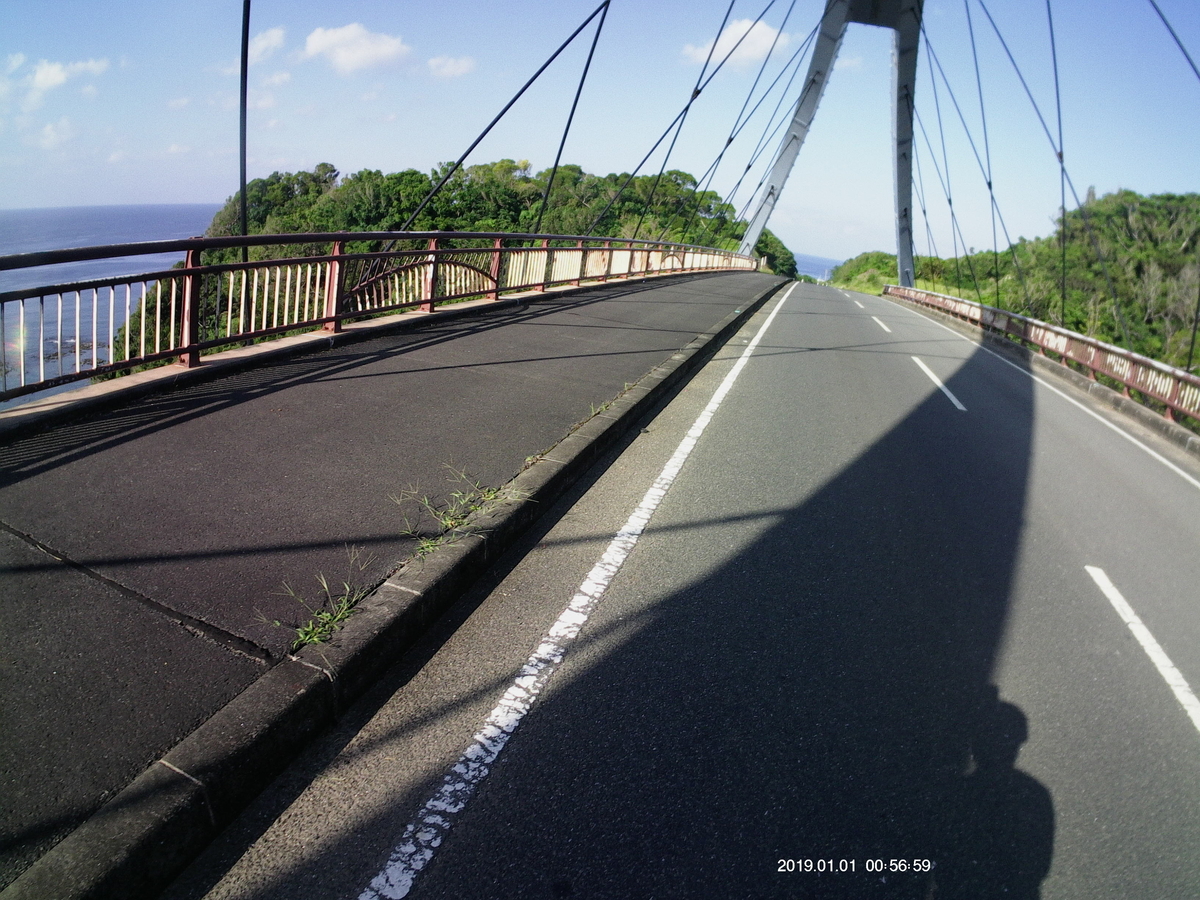 f:id:teryuryu:20191102192047j:plain f:id:teryuryu:20191102192047j:plain